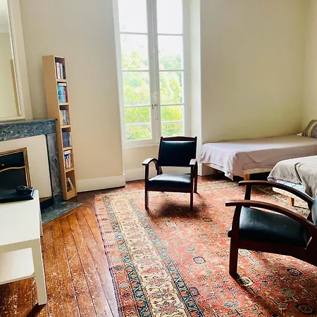 Maison De Maitre Parc Et Piscine Tatil Evi Astaffort